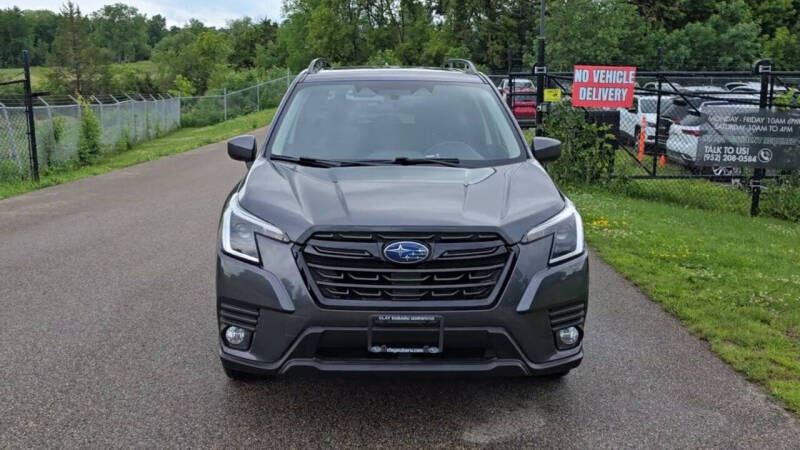 2022 Subaru Forester Premium