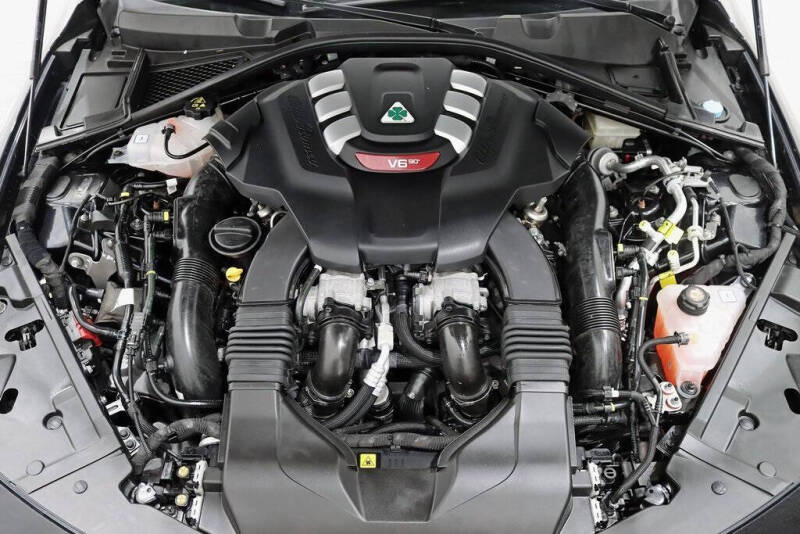 2024 Alfa Romeo Giulia Quadrifoglio