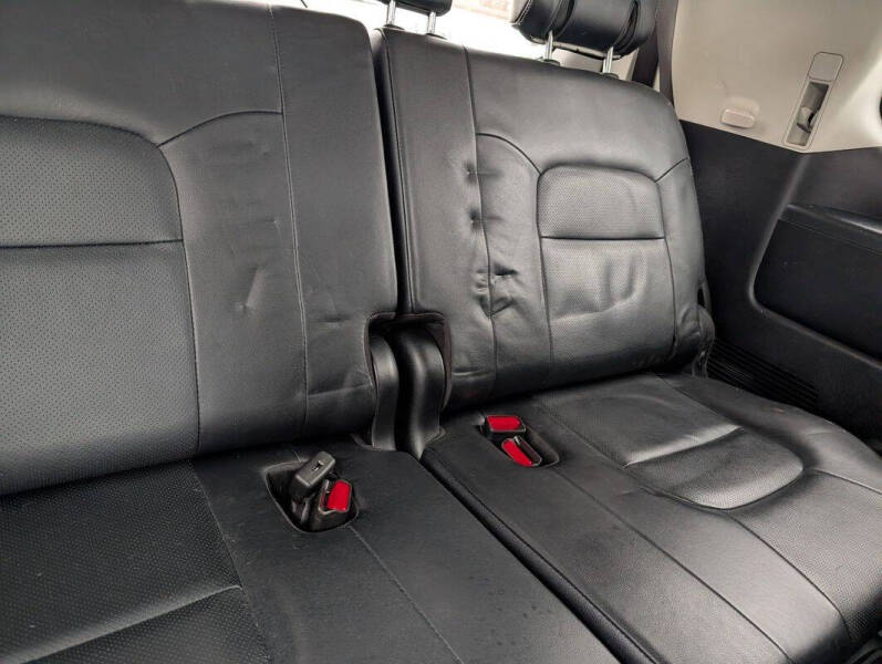 2013 Toyota Land Cruiser