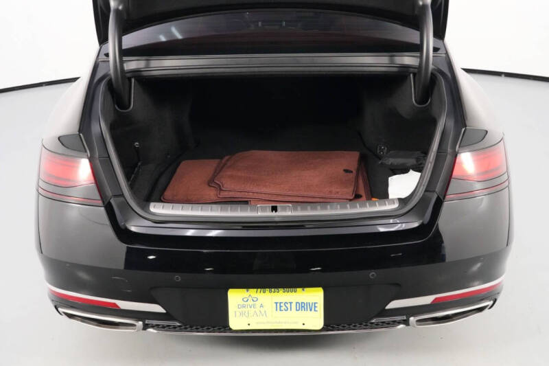 2024 Genesis G90 3.5T e-Supercharger