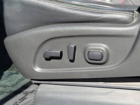 2020 Nissan Titan SL