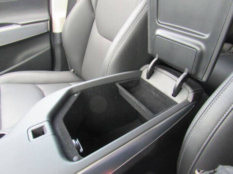 2022 Genesis GV70 2.5T Standard