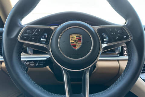 2019 Porsche Panamera
