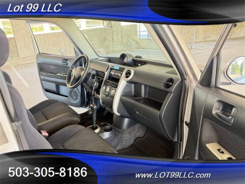 2005 Scion xB