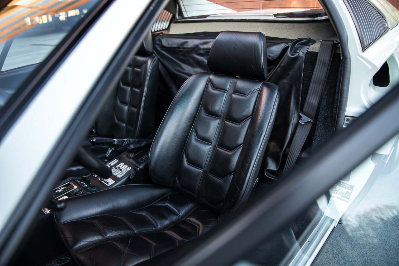 1984 Ferrari 308 19