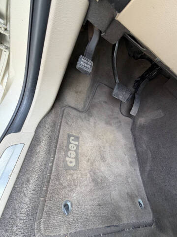 2011 Jeep Grand Cherokee Overland