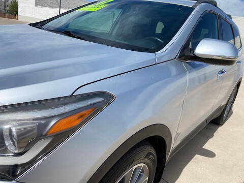 2017 Hyundai Santa Fe SE