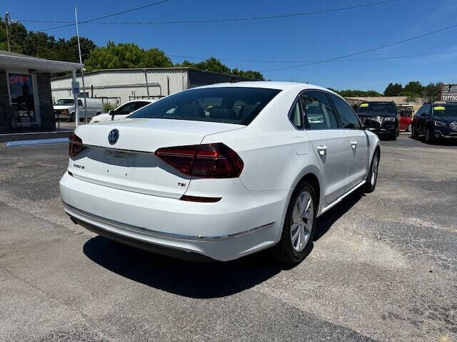 2018 Volkswagen Passat for sale at Boro Motors in Murfreesboro, TN