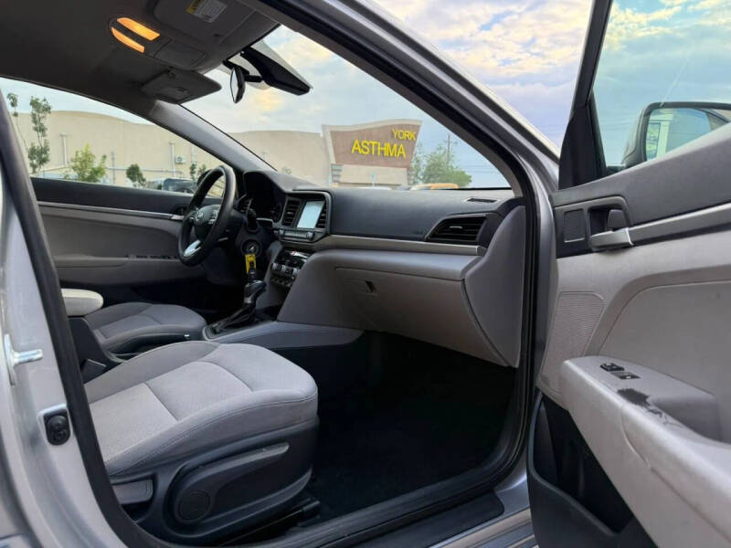 2020 Hyundai Elantra