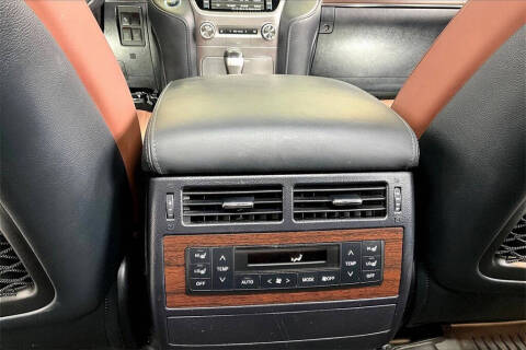 2020 Toyota Land Cruiser