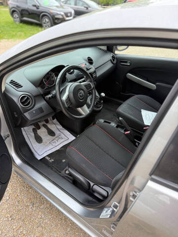 2011 Mazda MAZDA2 Touring