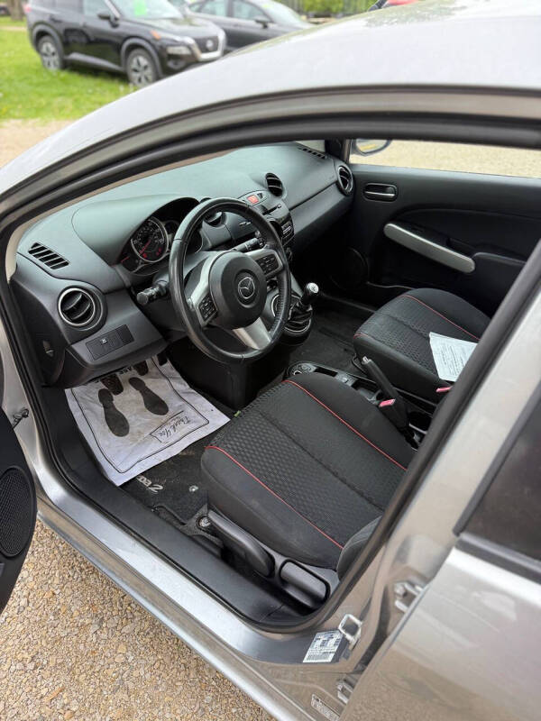 2011 Mazda MAZDA2 Touring