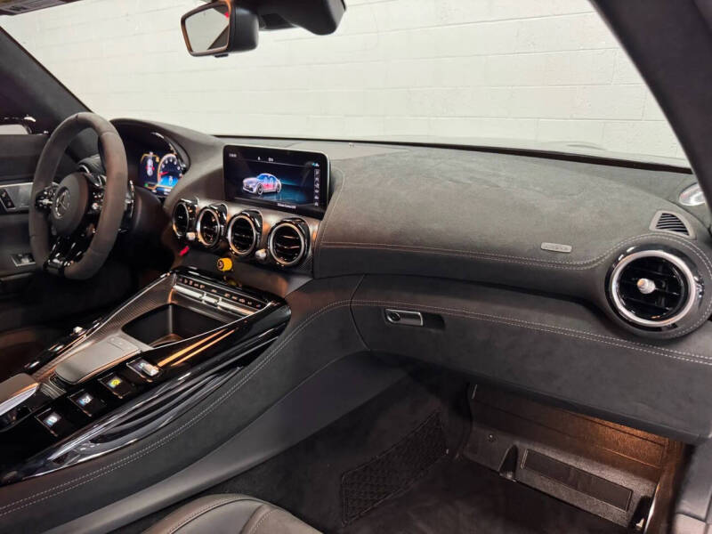 2021 Mercedes-Benz AMG GT Black Series