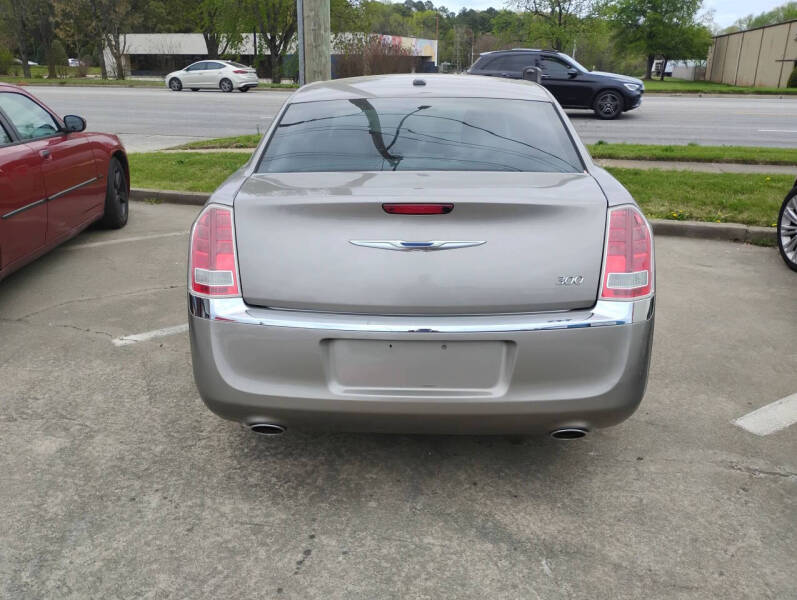 2014 Chrysler 300