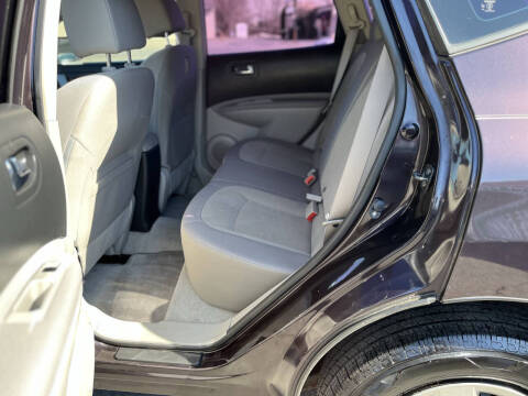 2015 Nissan Rogue Select S