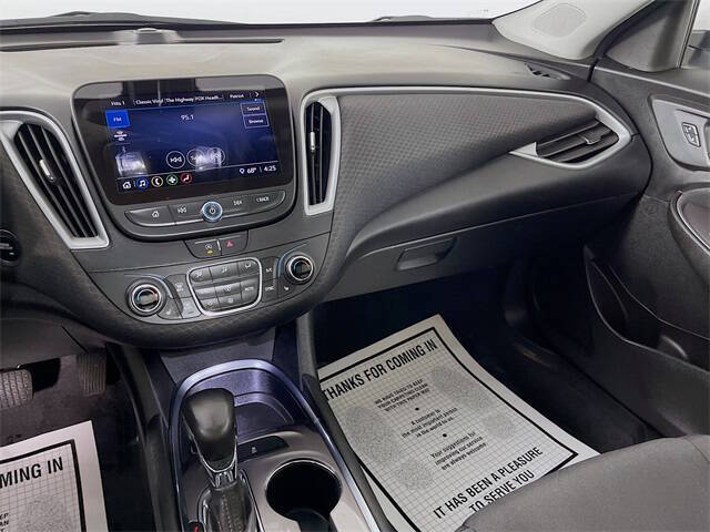 2022 Chevrolet Malibu LT