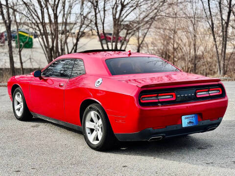 2016 Dodge Challenger SXT Plus