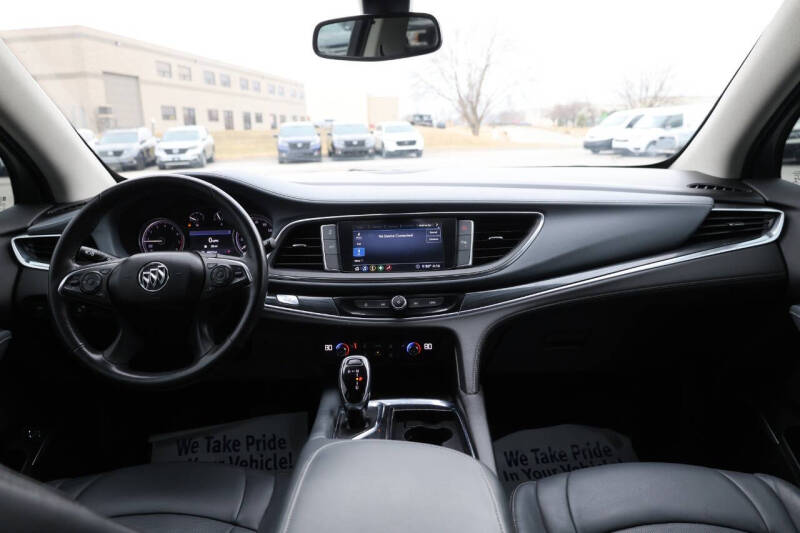 2021 Buick Enclave Essence