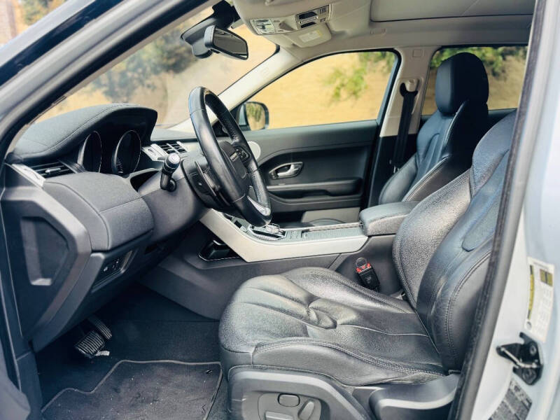 2013 Land Rover Range Rover Evoque Pure Premium