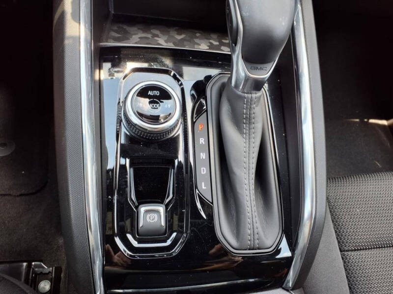 2025 GMC Canyon Elevation