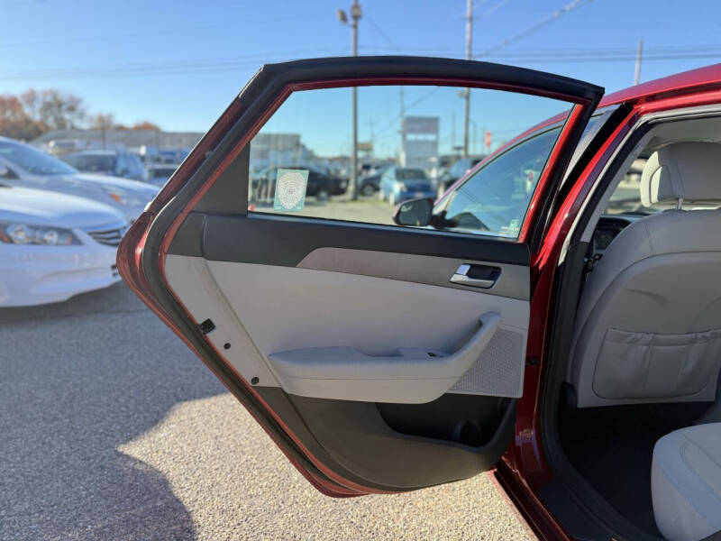 2016 Hyundai Sonata SE