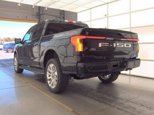 2022 Ford F-150 Lightning Lariat