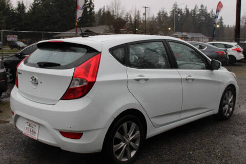 2012 Hyundai Accent SE