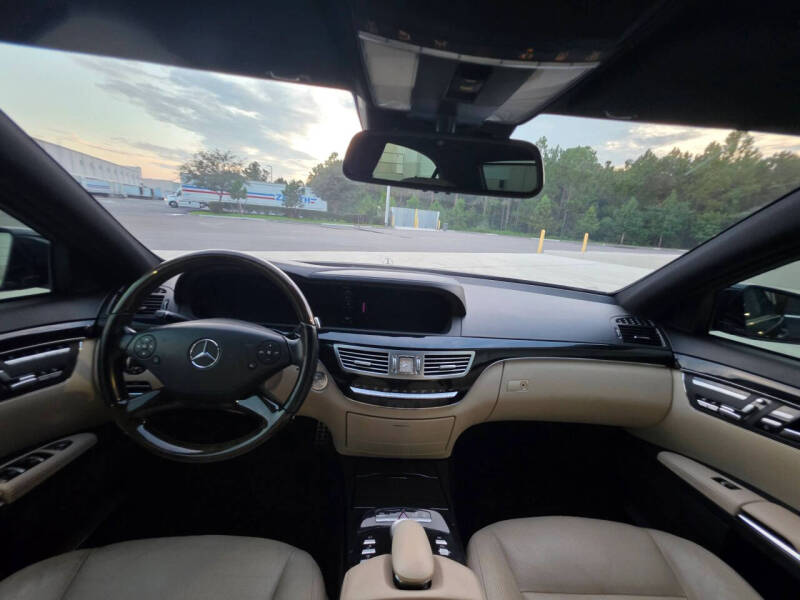 2012 Mercedes-Benz S-Class S 550