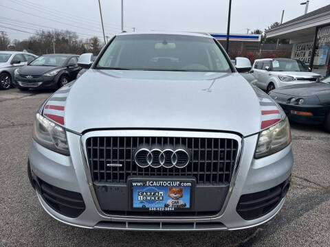 2011 Audi Q5 2.0T quattro Premium Plus