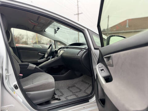 2013 Toyota Prius Three