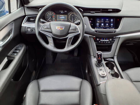 2024 Cadillac XT5 Luxury