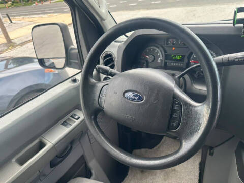 2014 Ford E-Series E-250