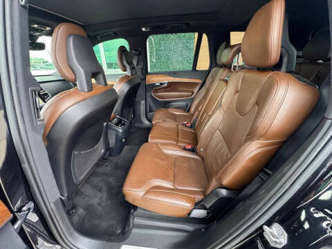 2018 Volvo XC90 T6 Inscription