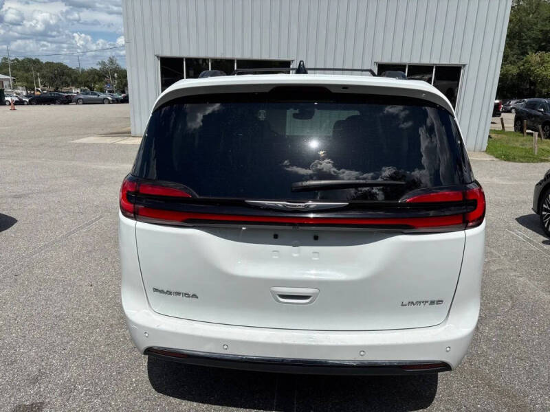 2023 Chrysler Pacifica Limited