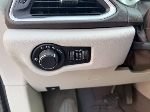 2017 Chrysler Pacifica Touring