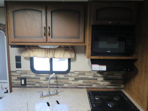 2015 Crossroads RV Zinger
