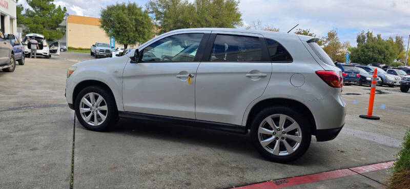 2015 Mitsubishi Outlander Sport ES