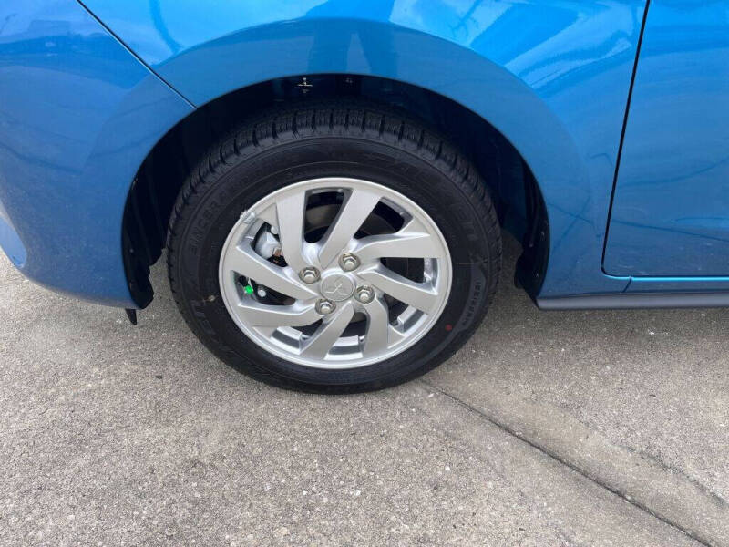 2024 Mitsubishi Mirage LE