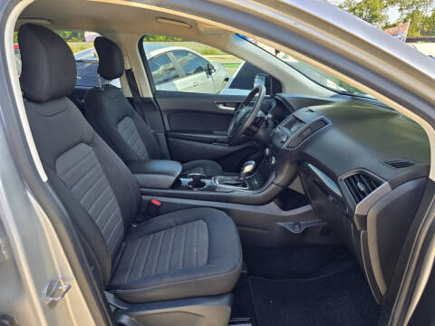 2018 Ford Edge SE