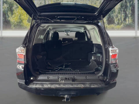 2019 Toyota 4Runner SR5