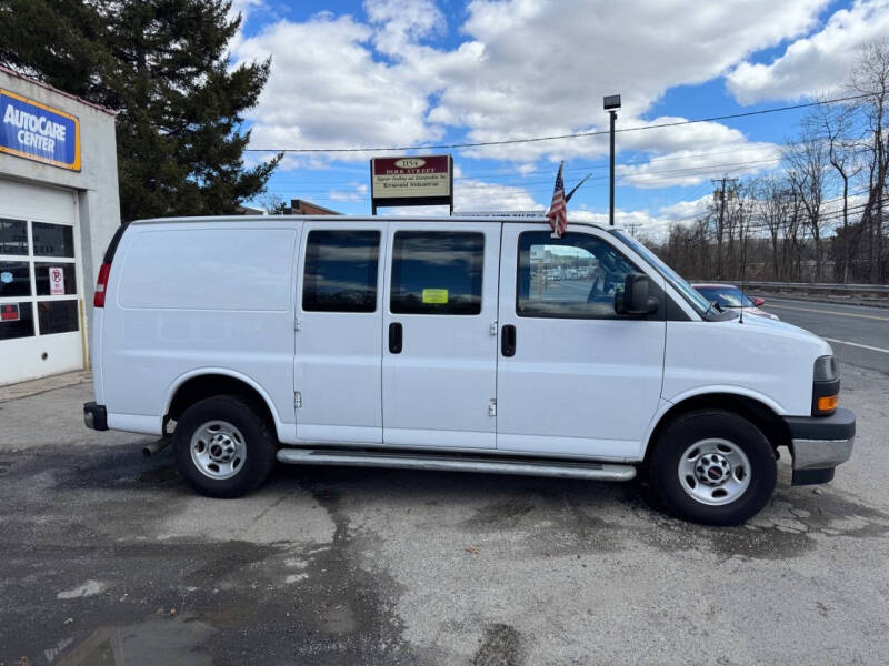 2023 GMC Savana 2500