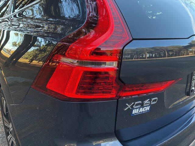2023 Volvo XC60 B5 Plus Bright Theme