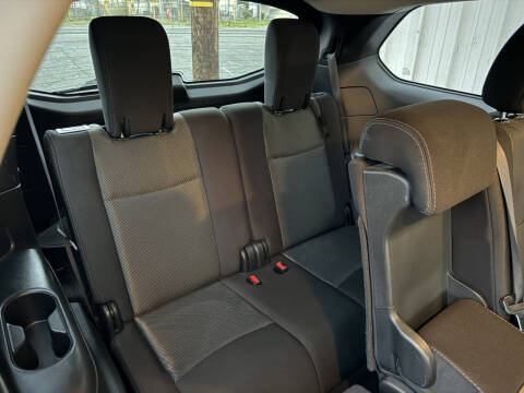 2018 Nissan Pathfinder SV