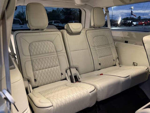 2020 Lincoln Navigator L Black Label