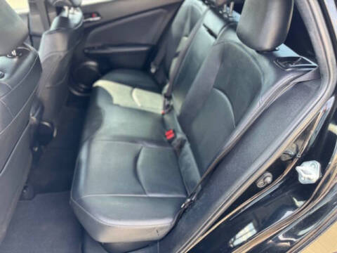 2016 Toyota Prius Three