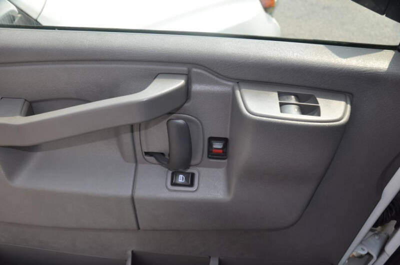 2017 Chevrolet Express 2500