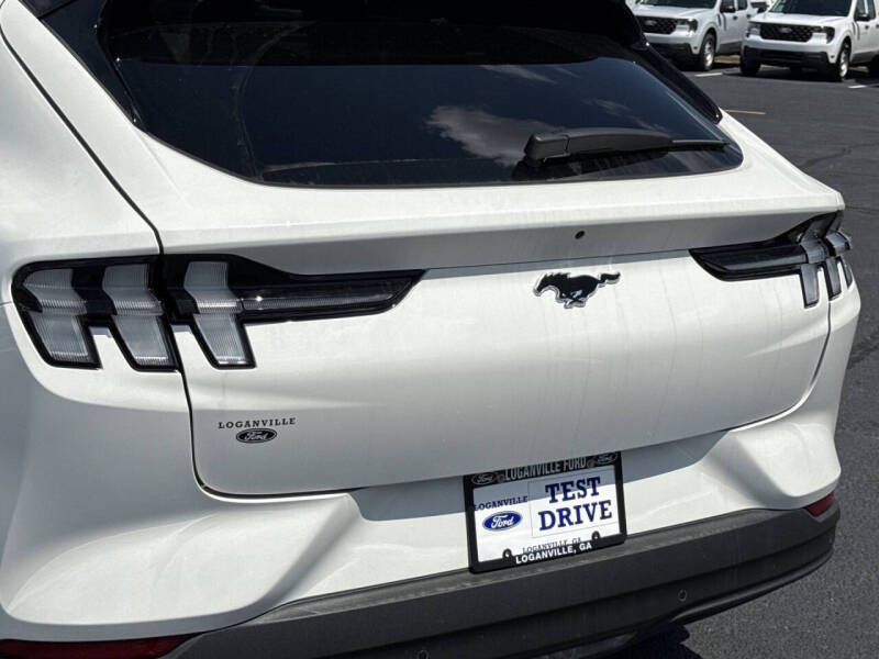 2025 Ford Mustang Mach-E Select