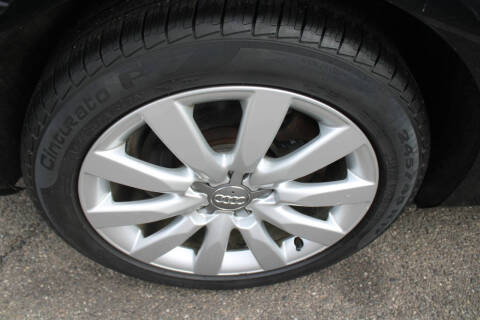 2011 Audi A4 2.0T quattro Premium Plus