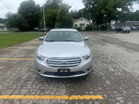 2013 Ford Taurus SEL