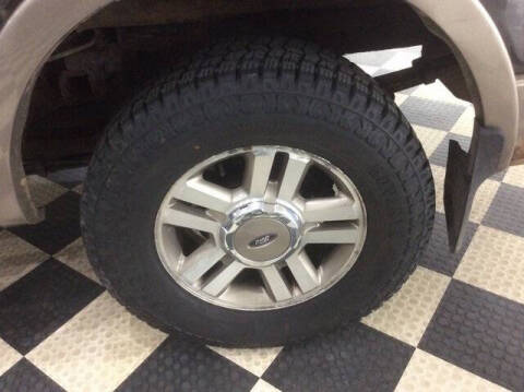 2005 Ford F-150 Lariat